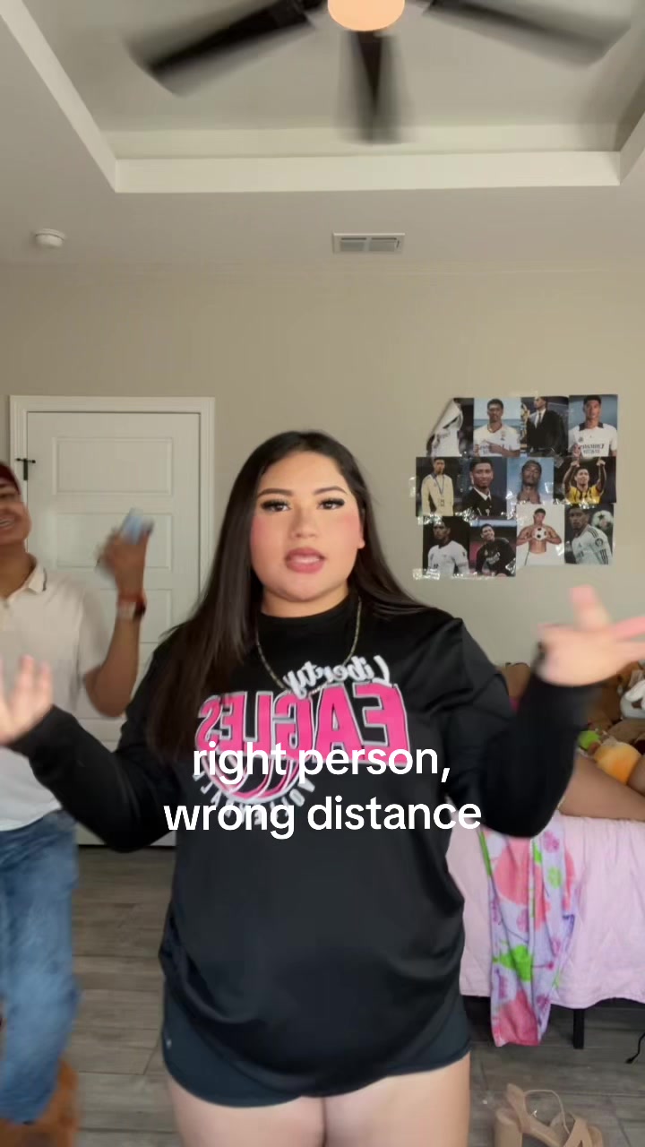 @￴￴