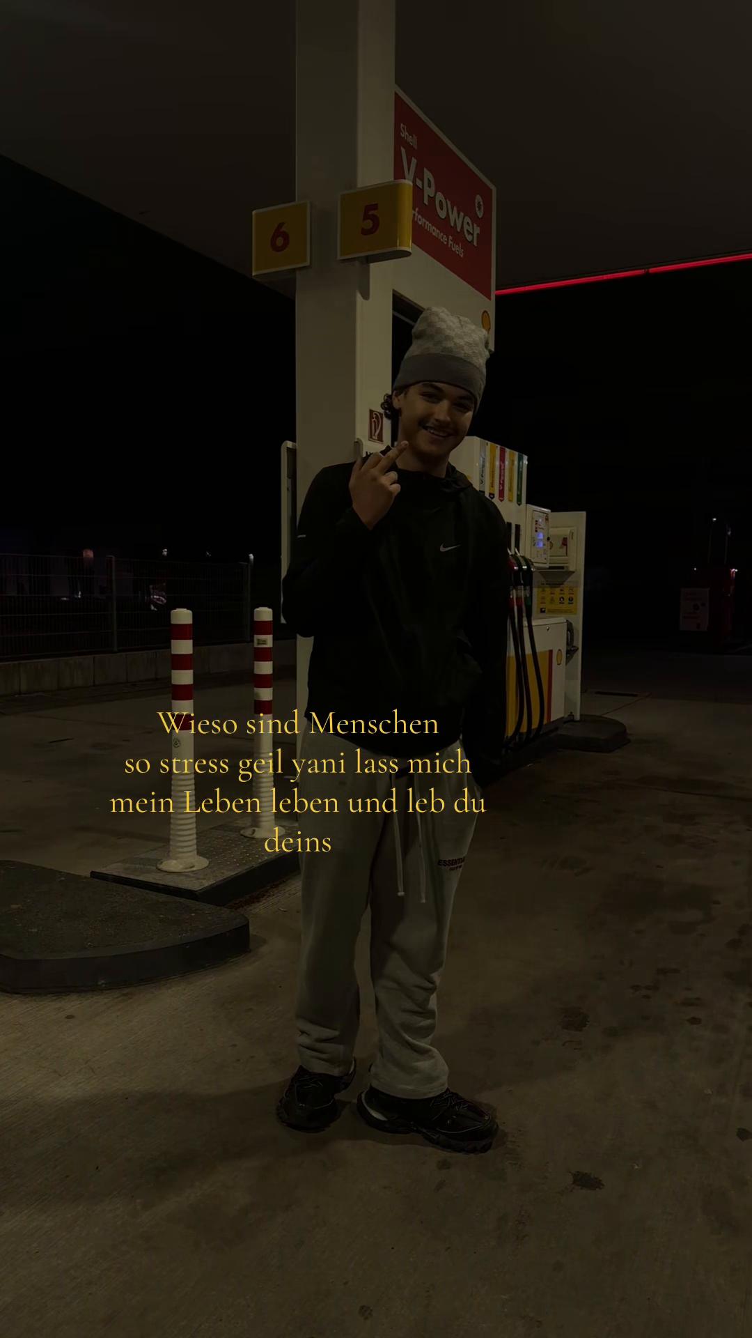 @๐'๐๐๐ซ