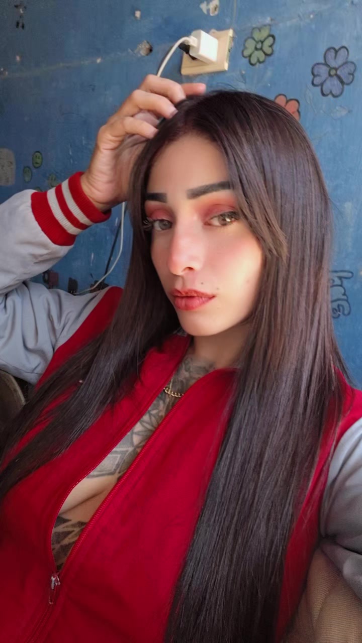 @Gaby Kajale