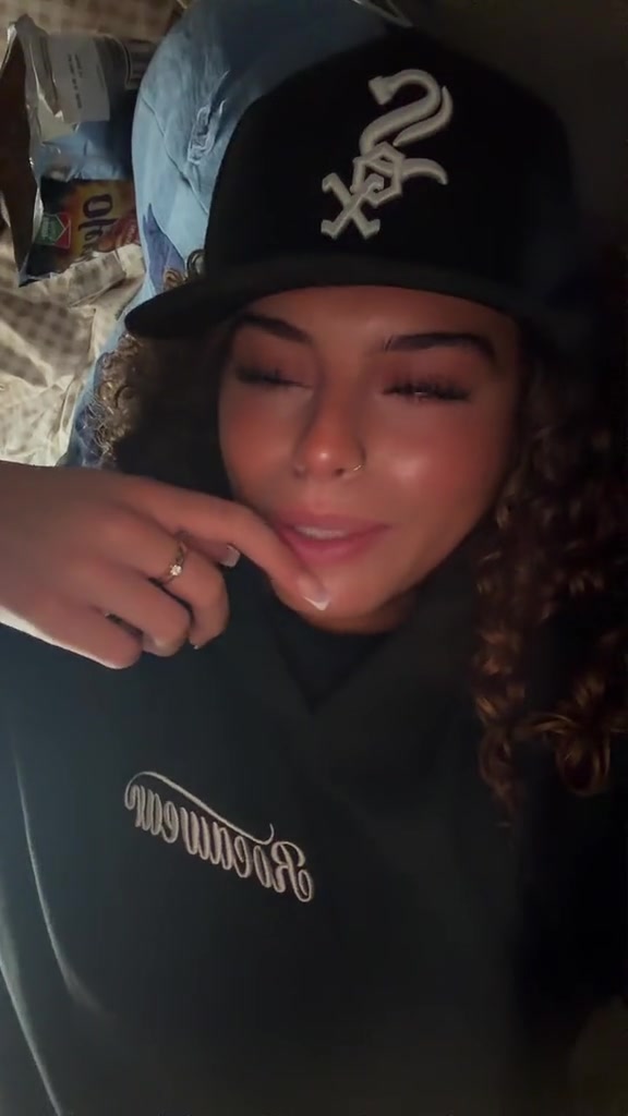 @Melkez🦦