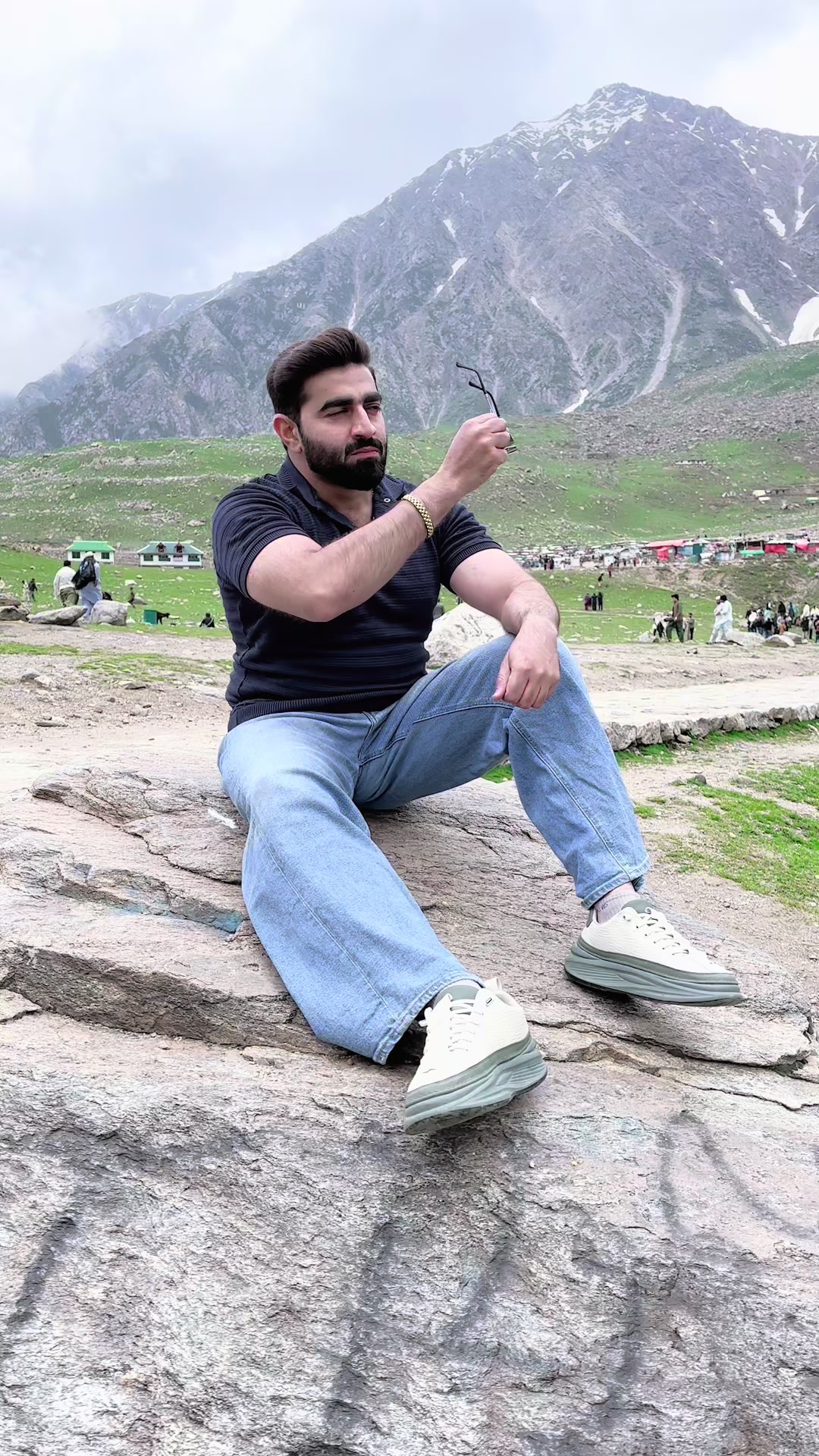@Ali Riaz