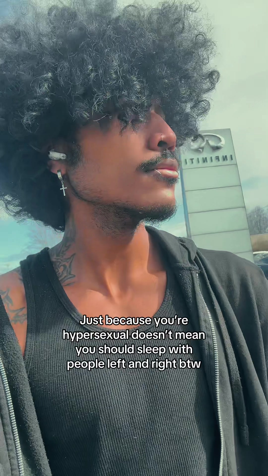 @️