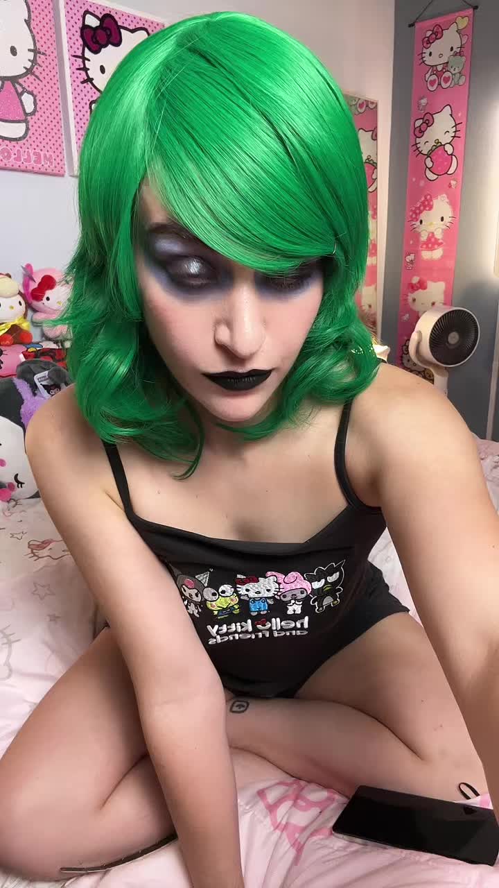 @k1ttynextdoor