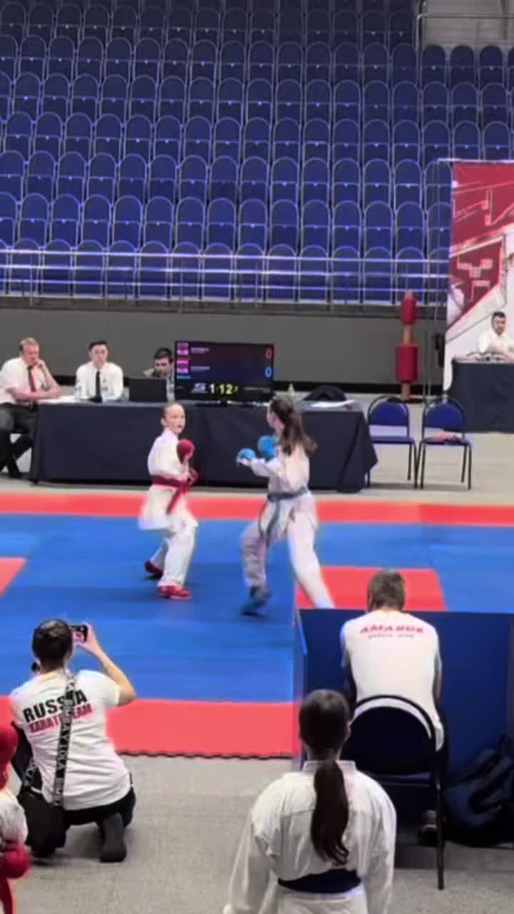 @каринаа