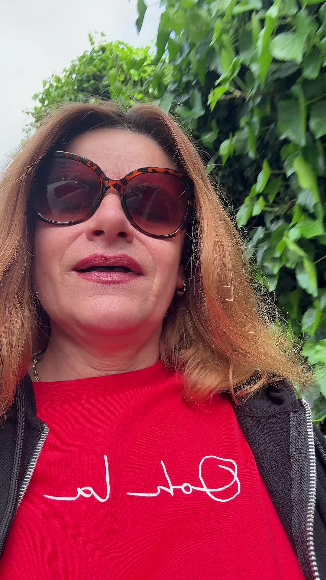 @Tina