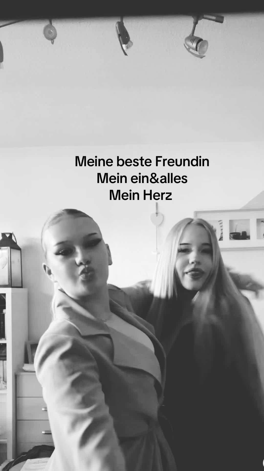 @Melia_hro