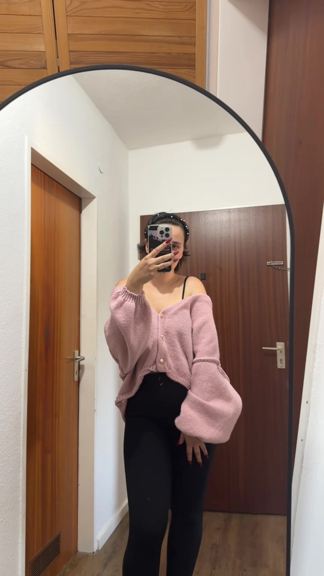 @M 🌸 N A