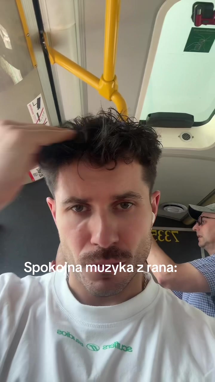 @Aleksander Siczek