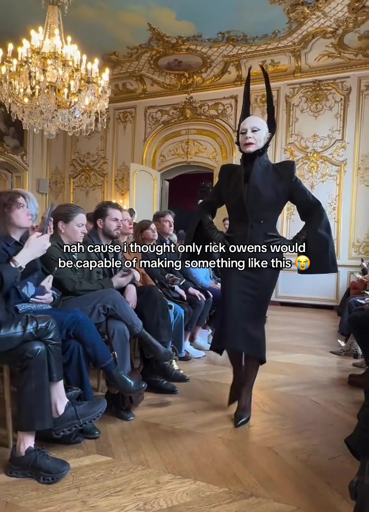 @0fftherunway