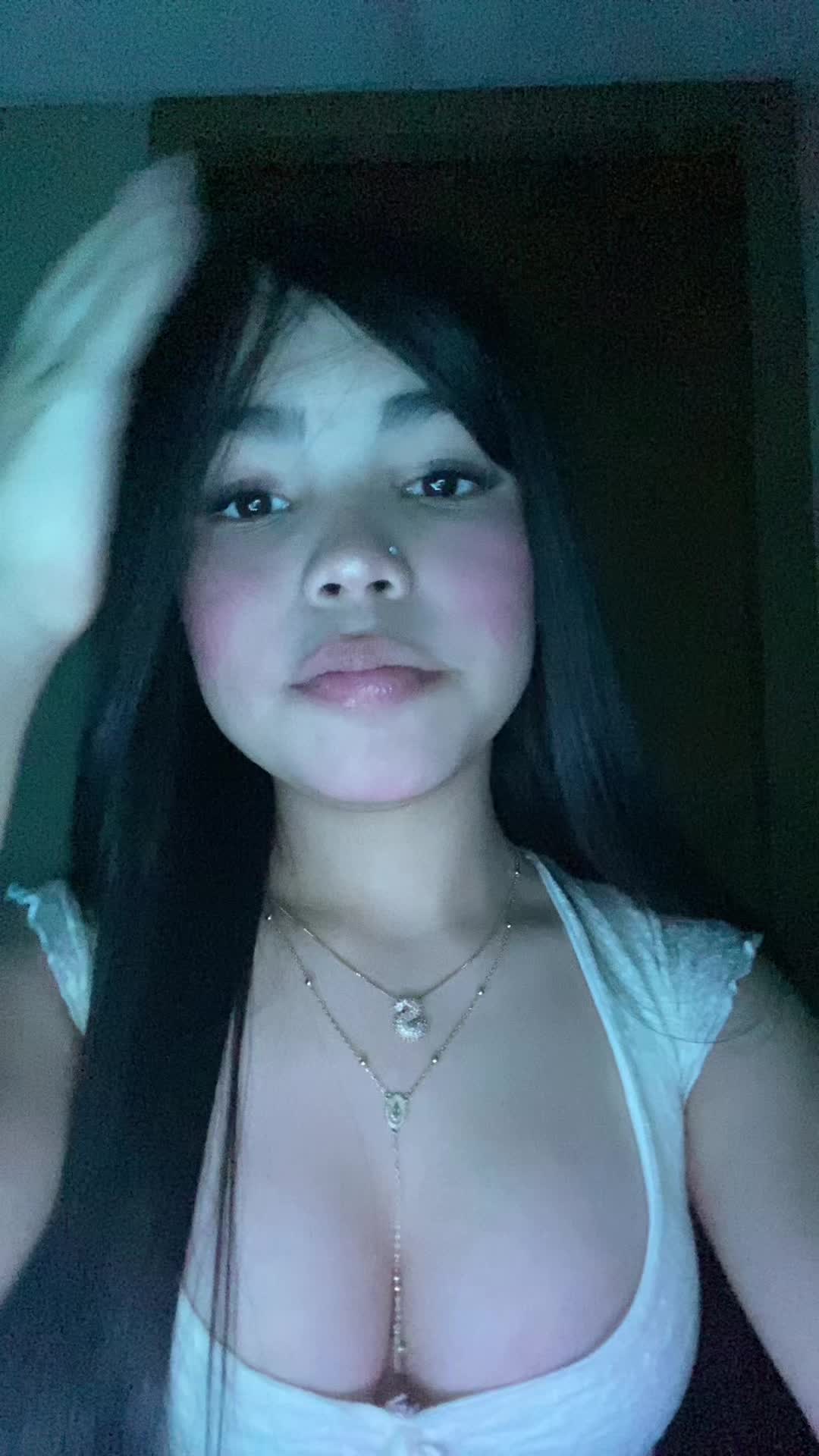 @𝐬𝐨𝐟𝐢𝐚💘