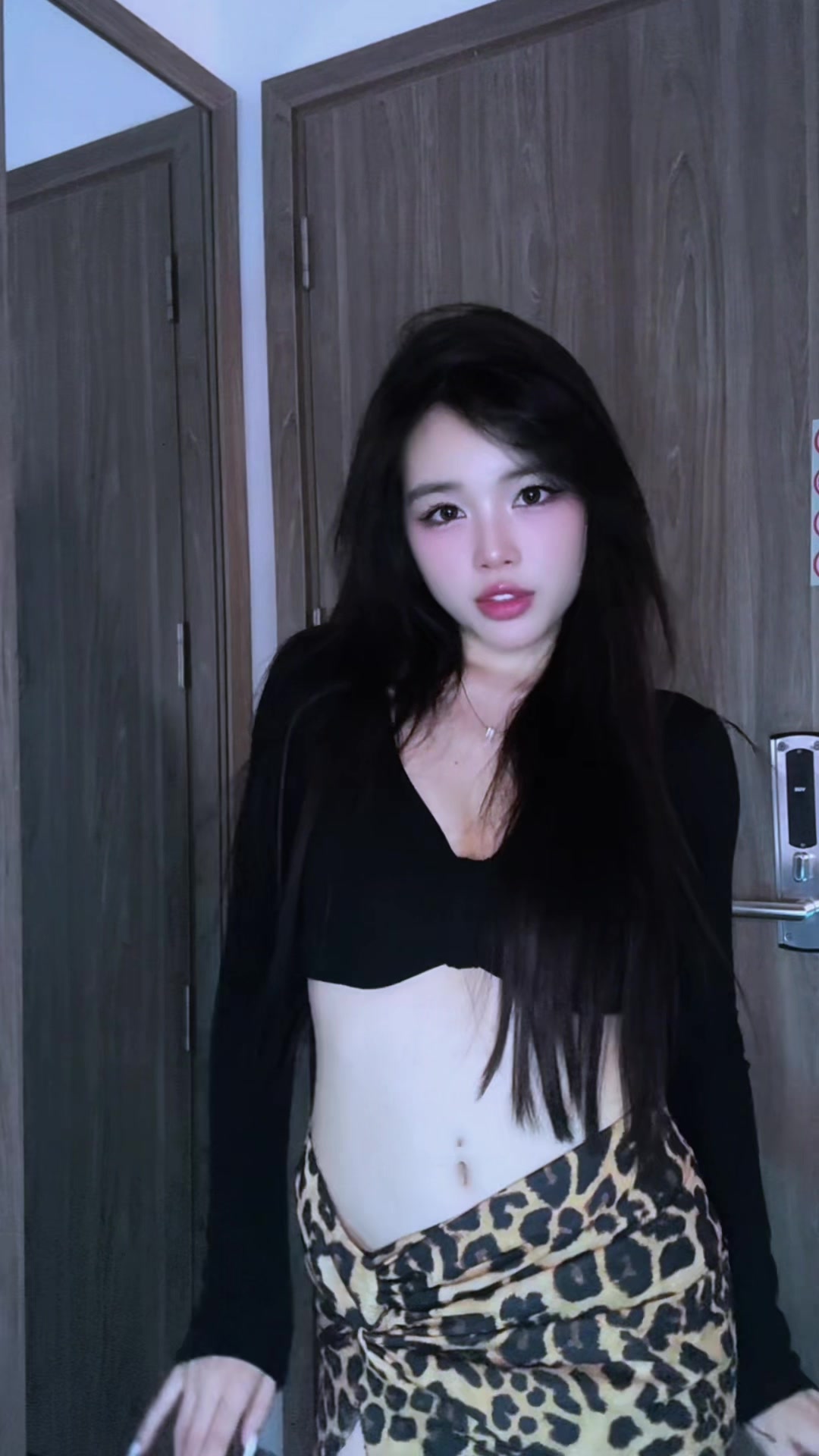 @Bikini-Trending