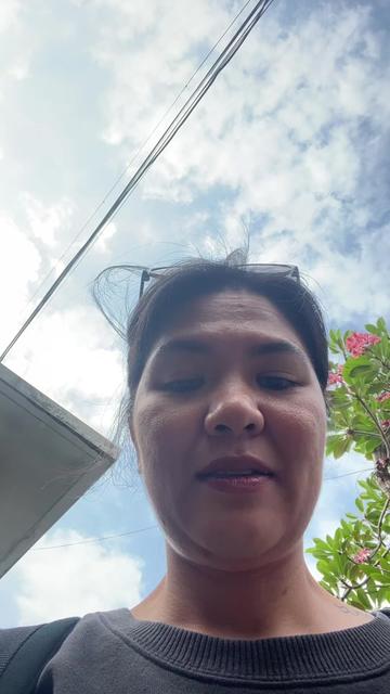 @paullina.