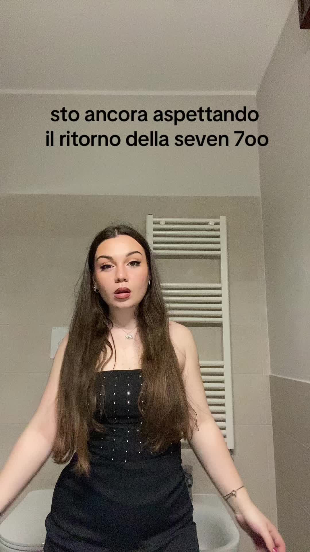 @𝐀𝐮𝐫𝐨𝐫𝐚