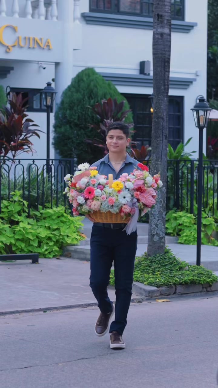 @ROSA BELLA FLORERÍA