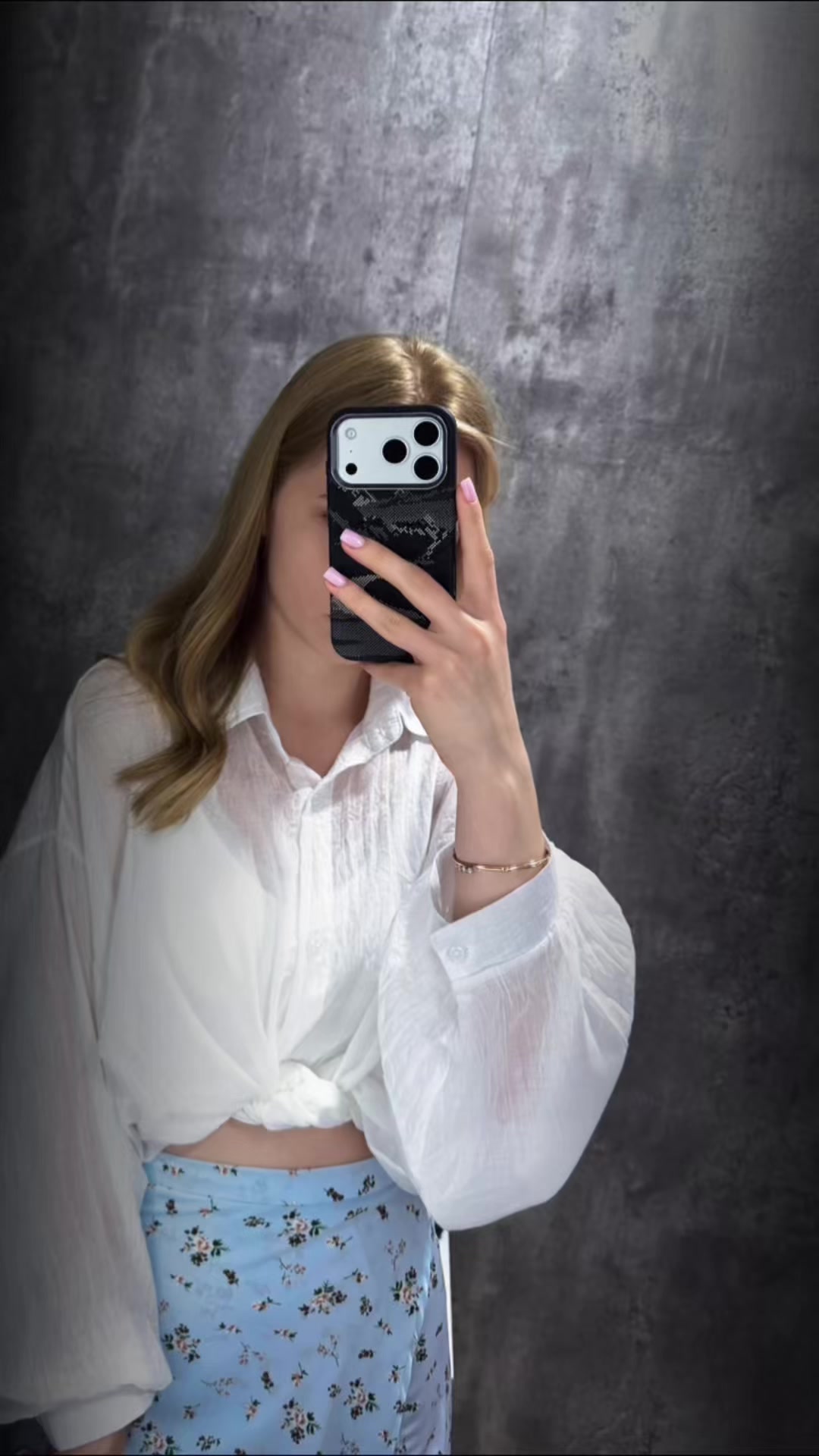 @Blondinochka