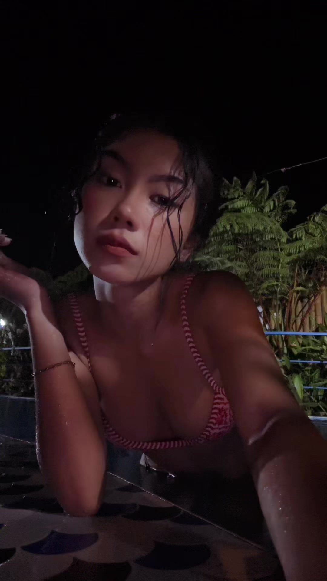 @Zizukie