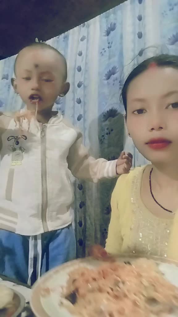 @Soniya👻🥰