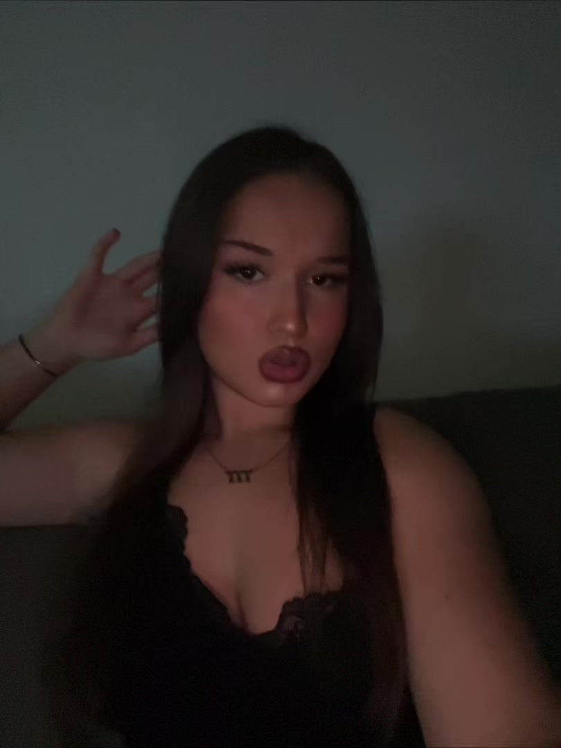 @🥥