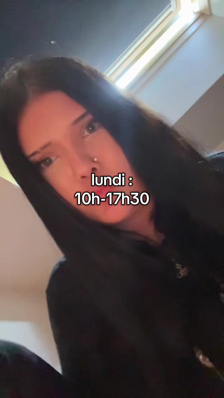 @hélène.vrdd