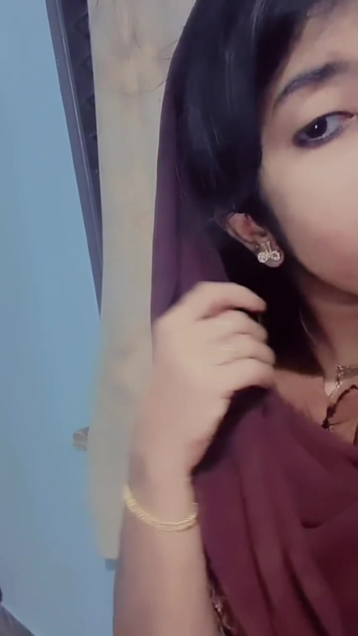 @𝘐𝘵𝘻_𝘮𝘦_____𝘴𝘩𝘪𝘧𝘢