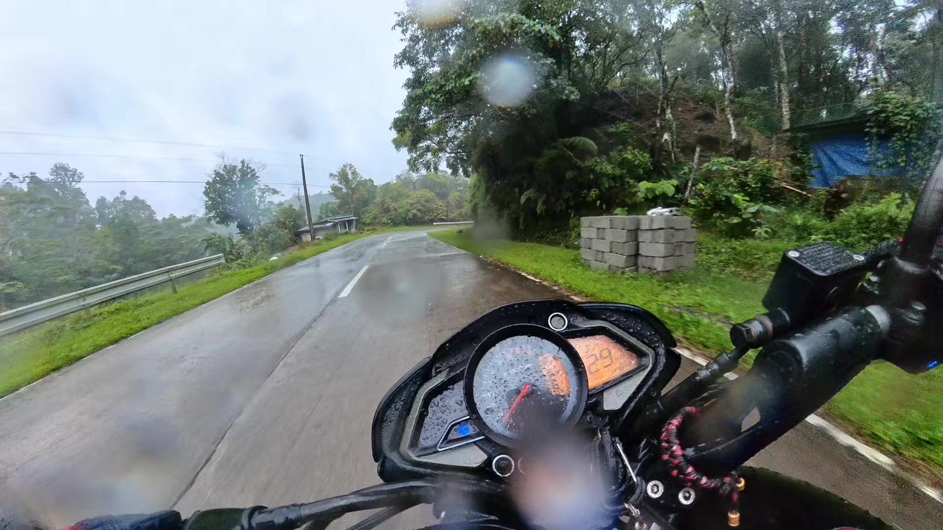 @Nantoy Catarata Viaj