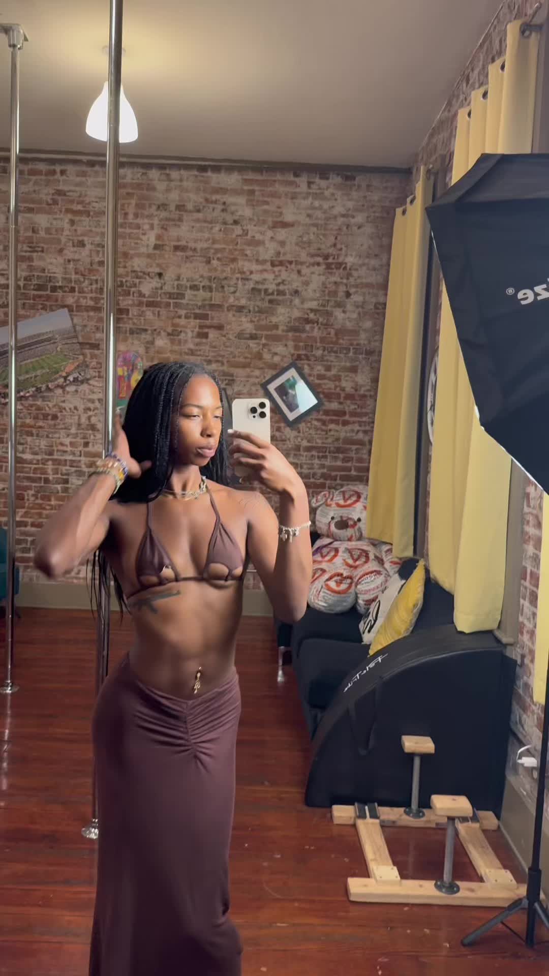 @TheeLuvrrGirl ⭐️