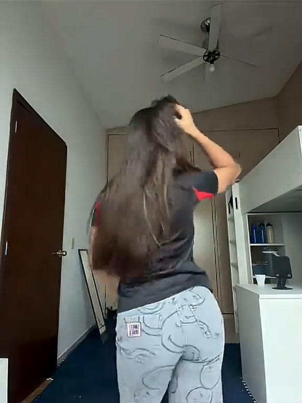 @Danna_flores_10