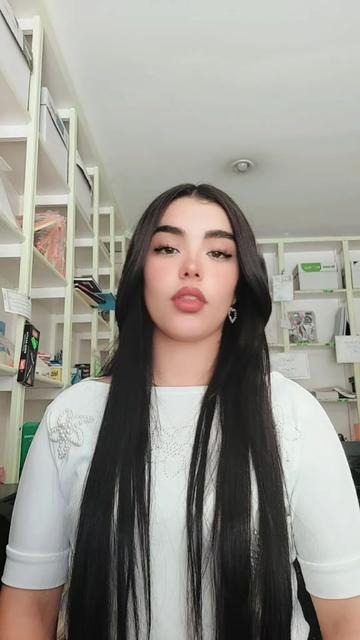@❄️Nadine❄️