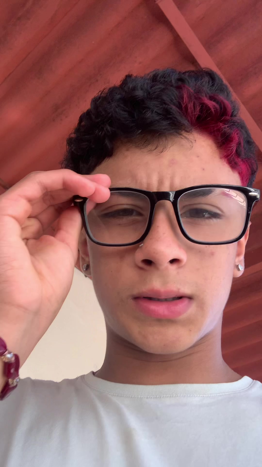 @Adriel