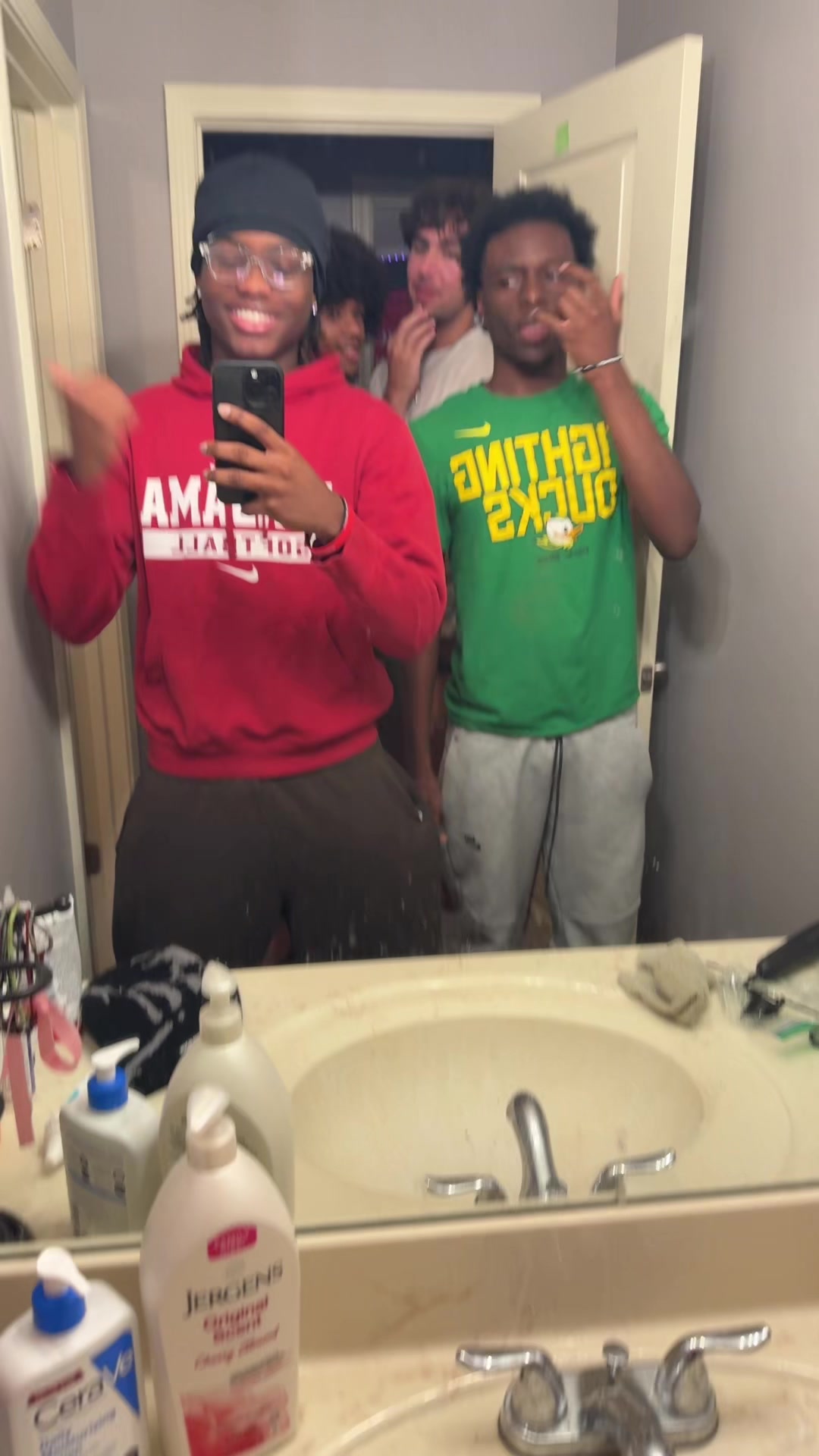 @vic