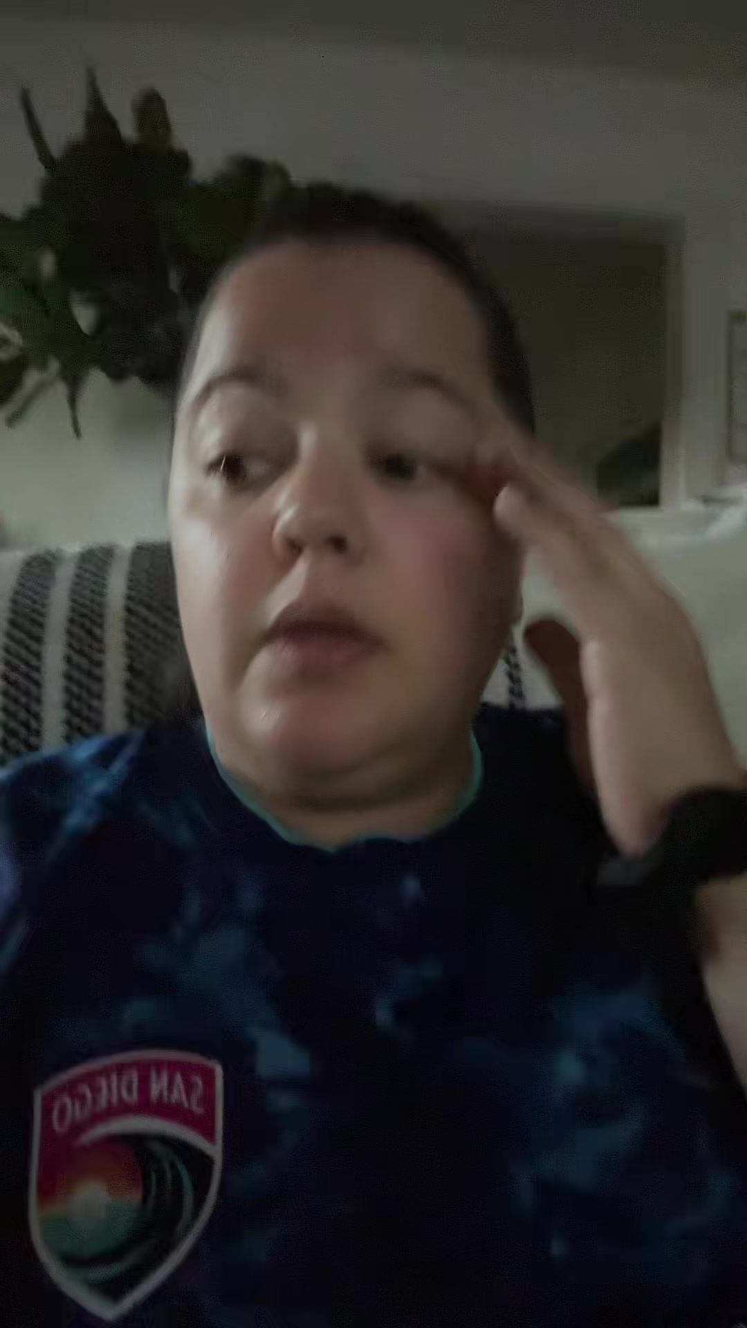 @Lo