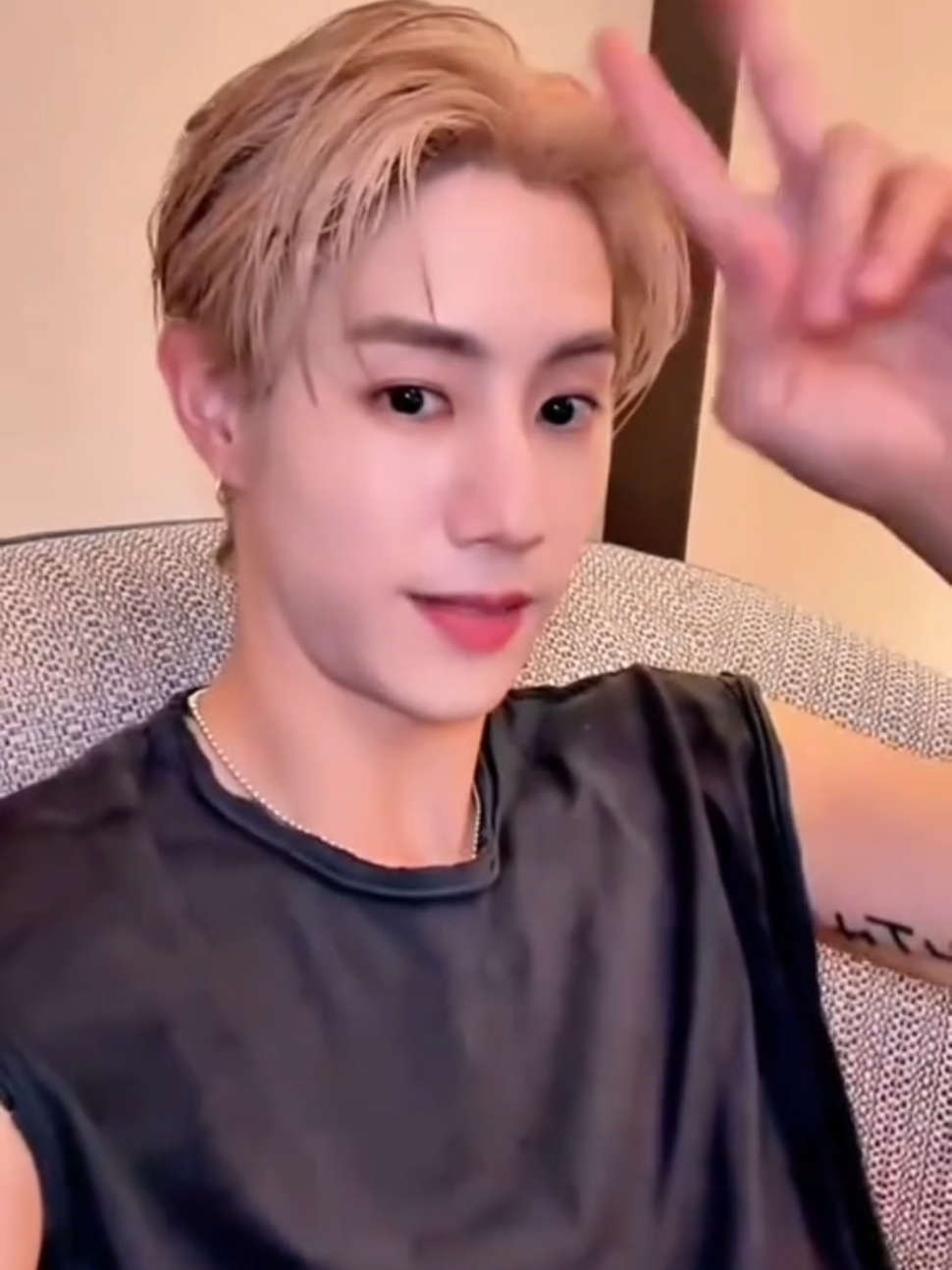 @👑Sara WangTuan💜 รัว❤️บล็อค