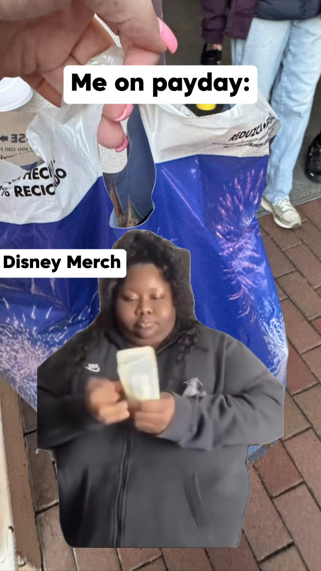 @DisneySarah23