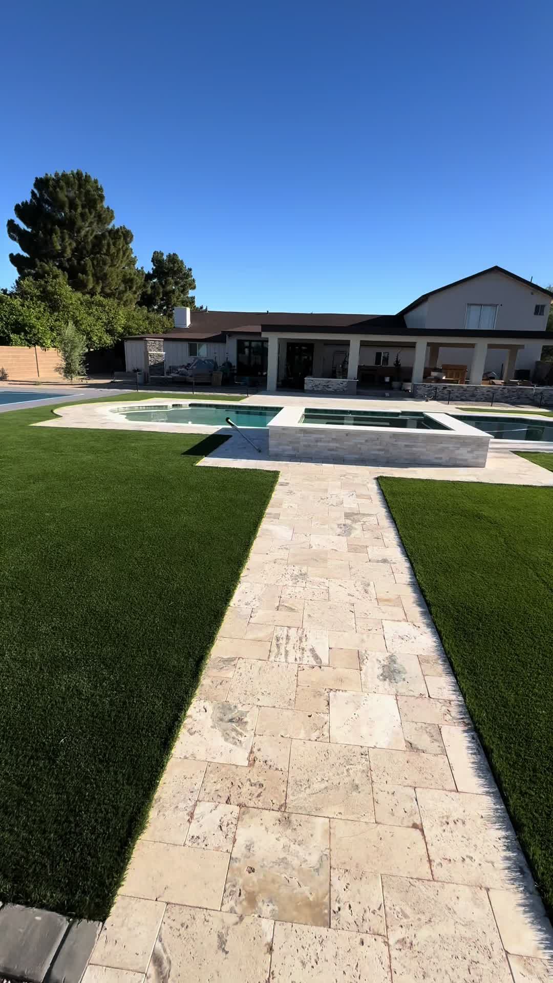 @Element Pools & Spas