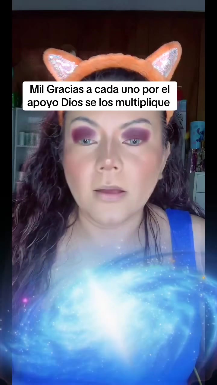 @IDALIA 🐝👑✈️📚🦕🪇🐦🔥🎙️