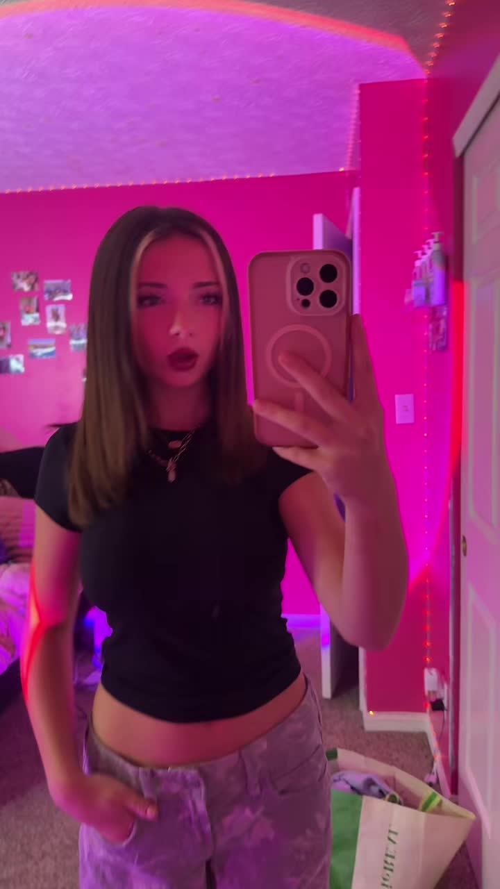 @raeleigh 🌺