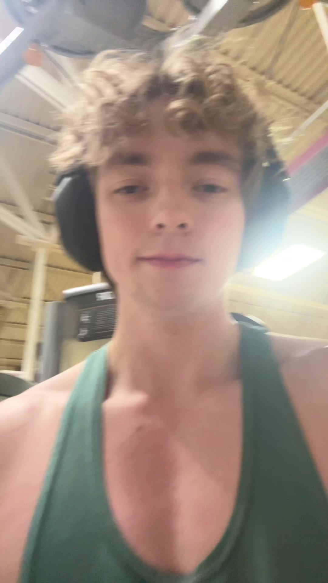 @Swagalicious_Curtis