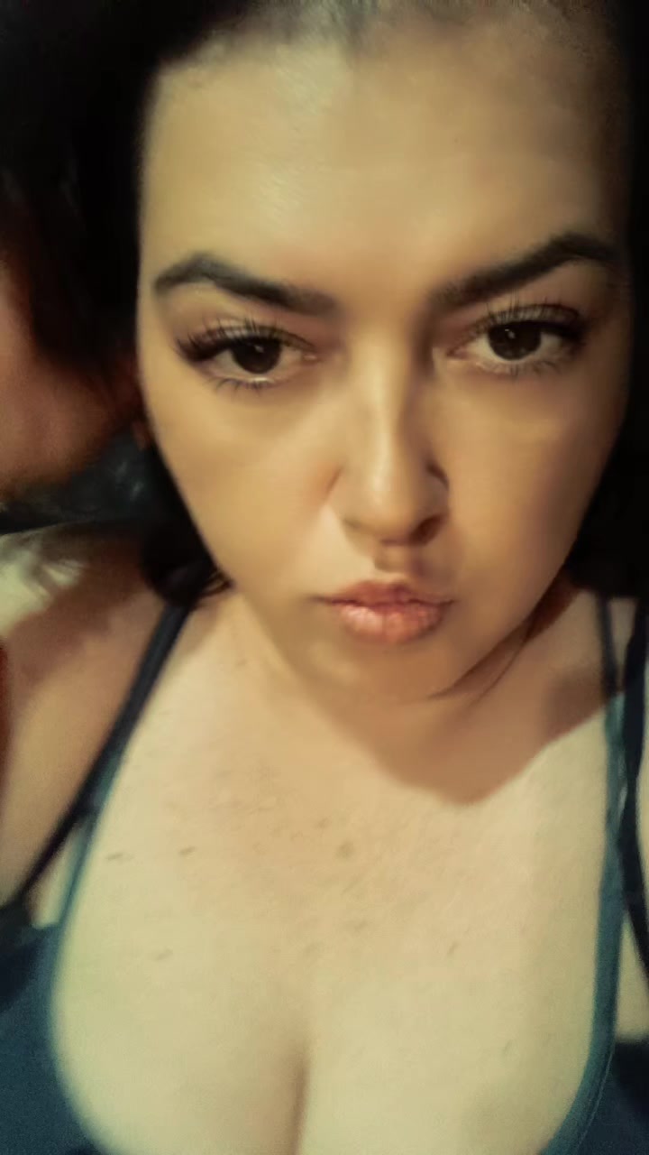 @lingerysexychic2