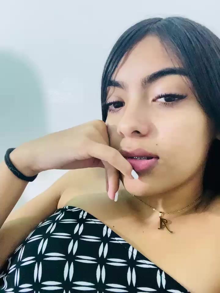 @Andreína Meléndez ♡