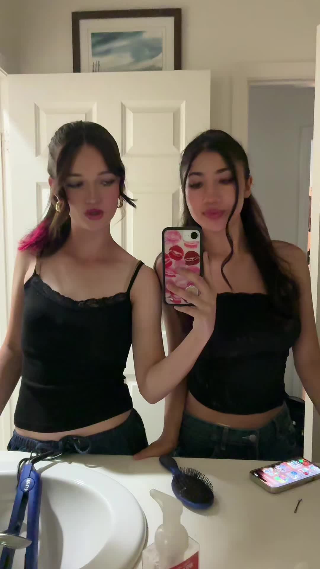 @m o l l y