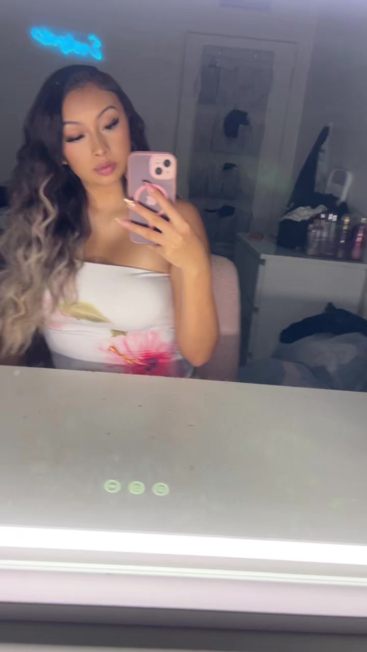 @marleygrace.__
