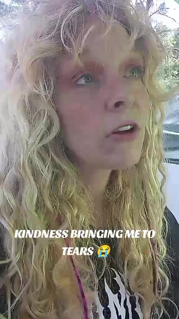 @vandolleyeztheworld