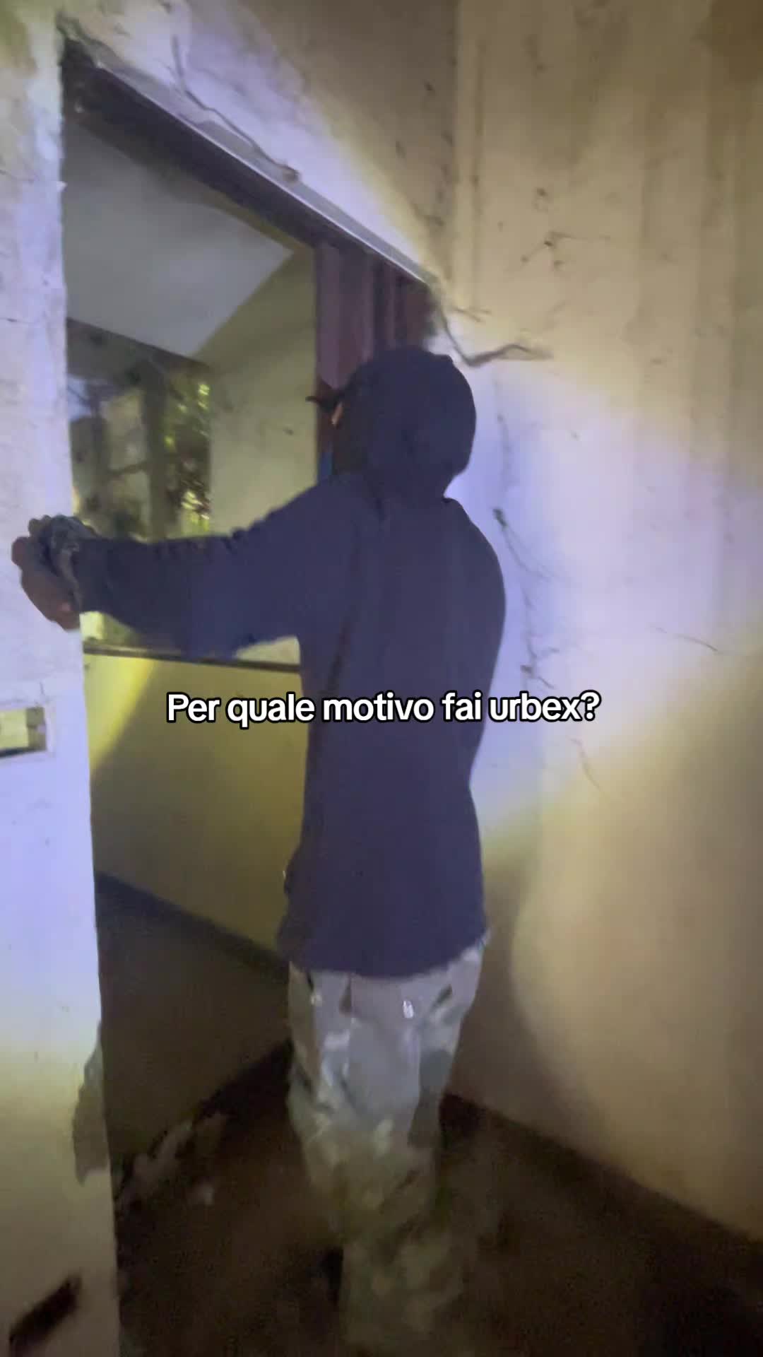 @𝔲𝔯𝔟𝔢𝔵.