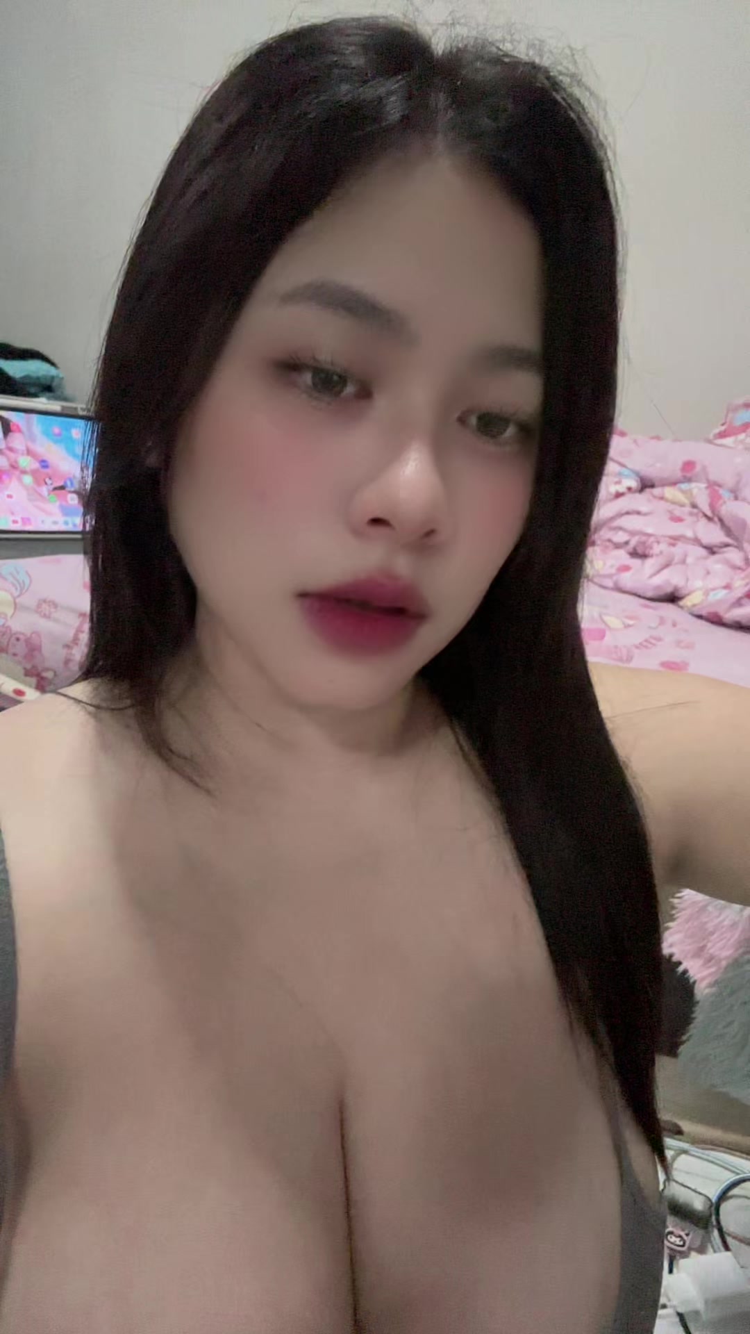 @พิ๊คพิ๊ค แนน'