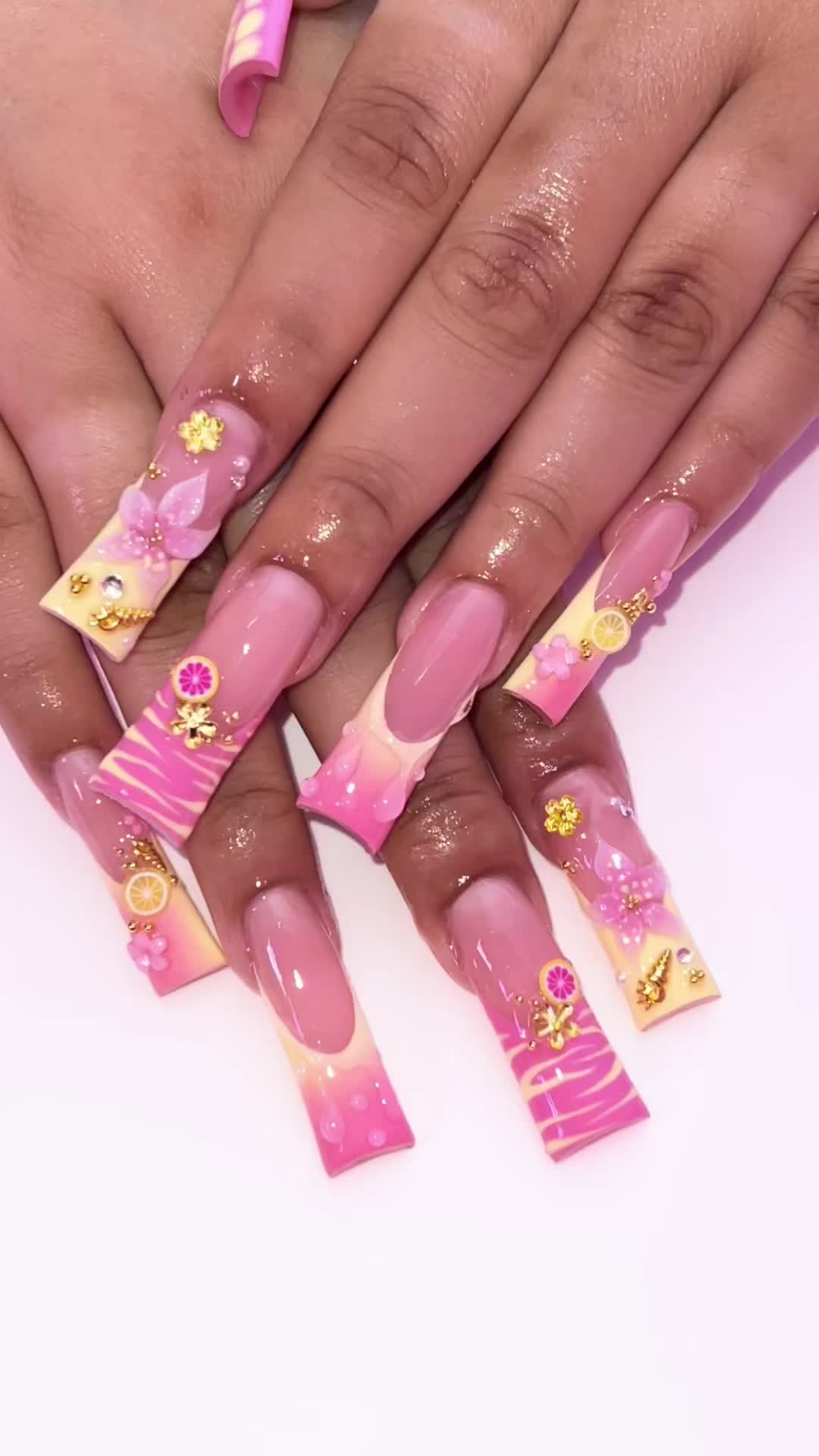 @chakraanails