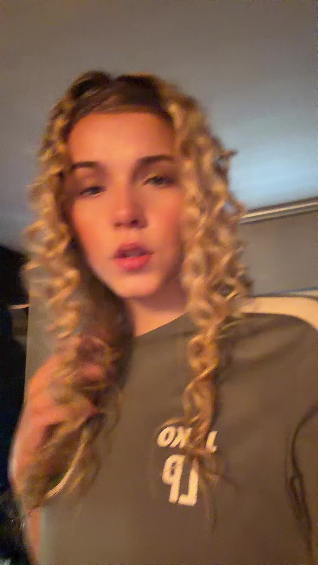 @LP🫐