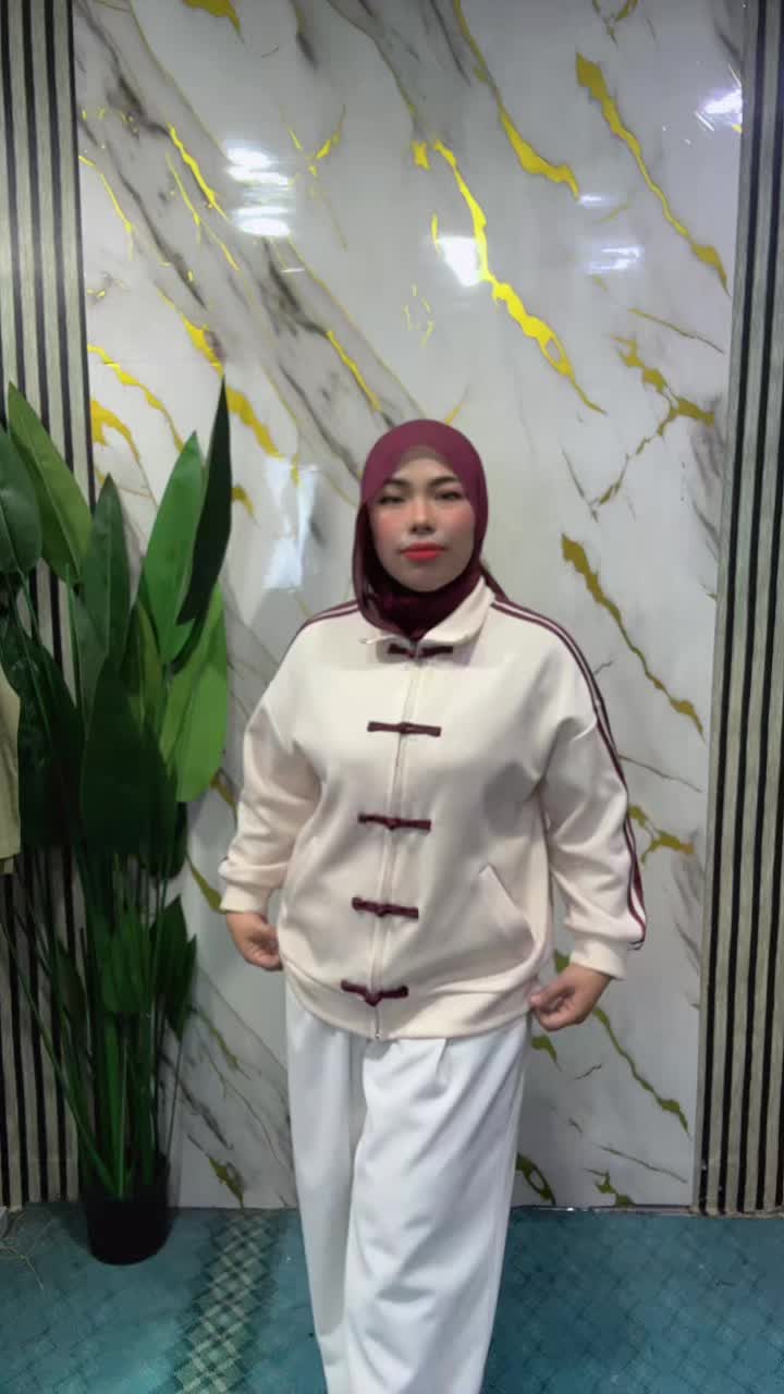 @Sofia.Fashion’s
