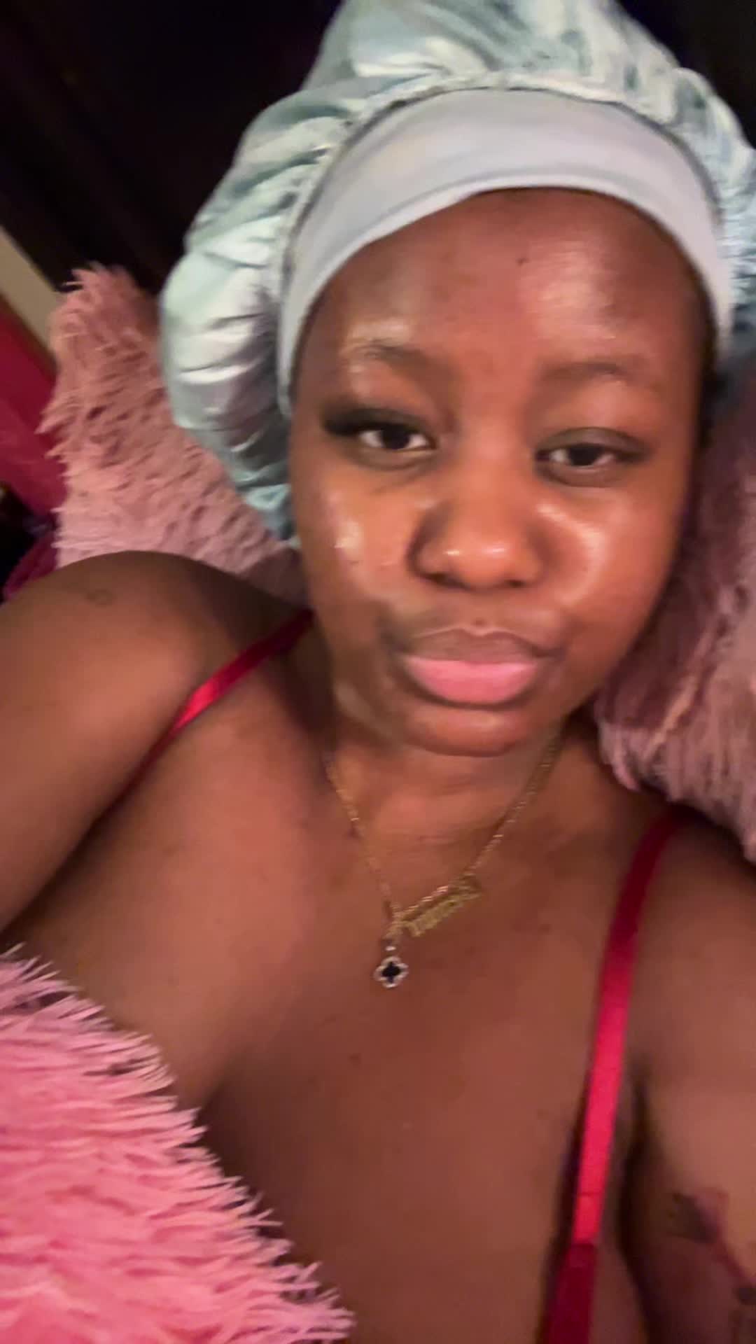 @A Woke Hottie