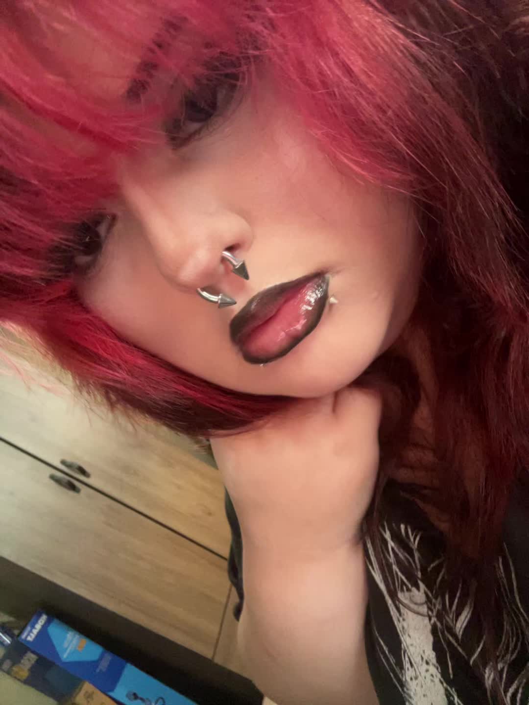 @riley 🍃🃏