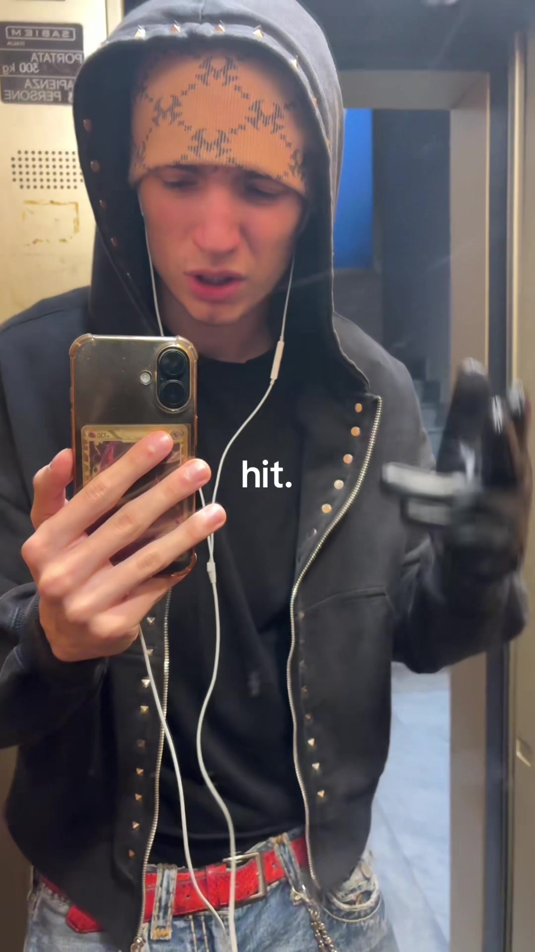 @Reskyu